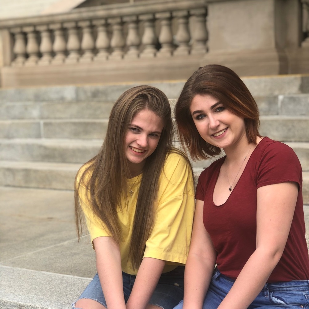 Meet your Posher, Caroline